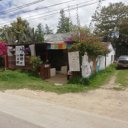 Hostal Caminos De Suesca Hotel Bagian luar foto