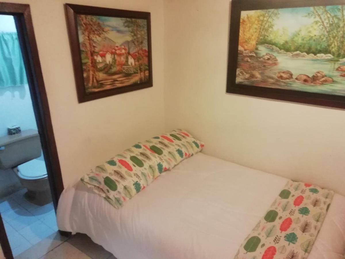 Hostal Caminos De Suesca Hotel Bagian luar foto