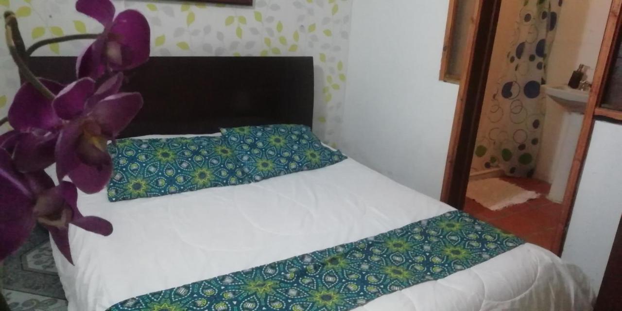 Hostal Caminos De Suesca Hotel Bagian luar foto