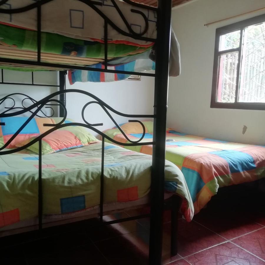 Hostal Caminos De Suesca Hotel Bagian luar foto